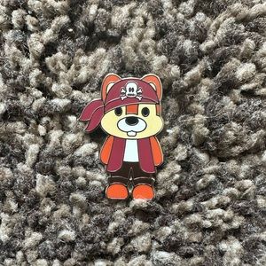 Disney Chip and Dale Pirate Pin